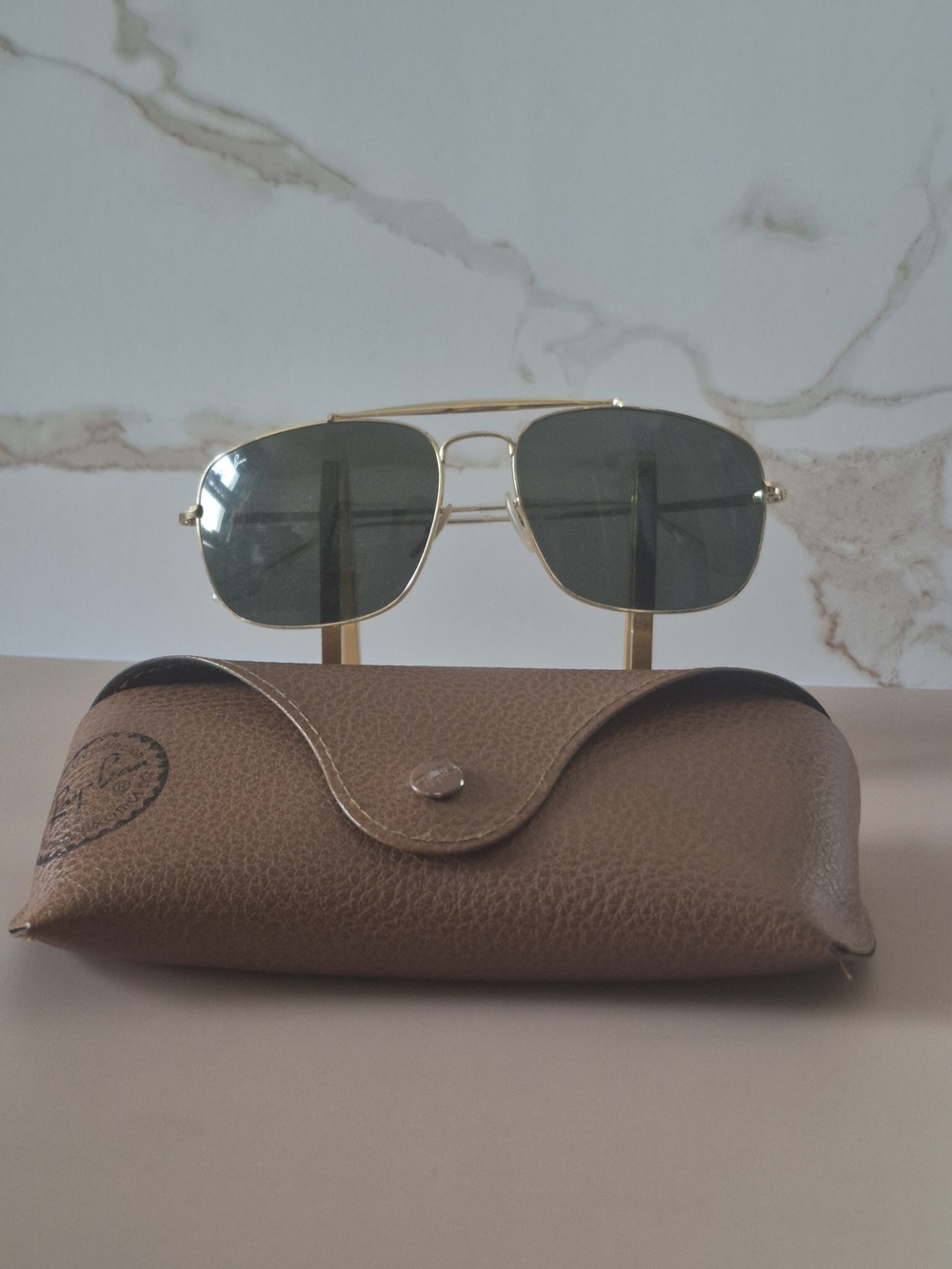 Ray-Ban Gold Frame Aviator Sunglasses with Dark Green Lenses and Brown Case